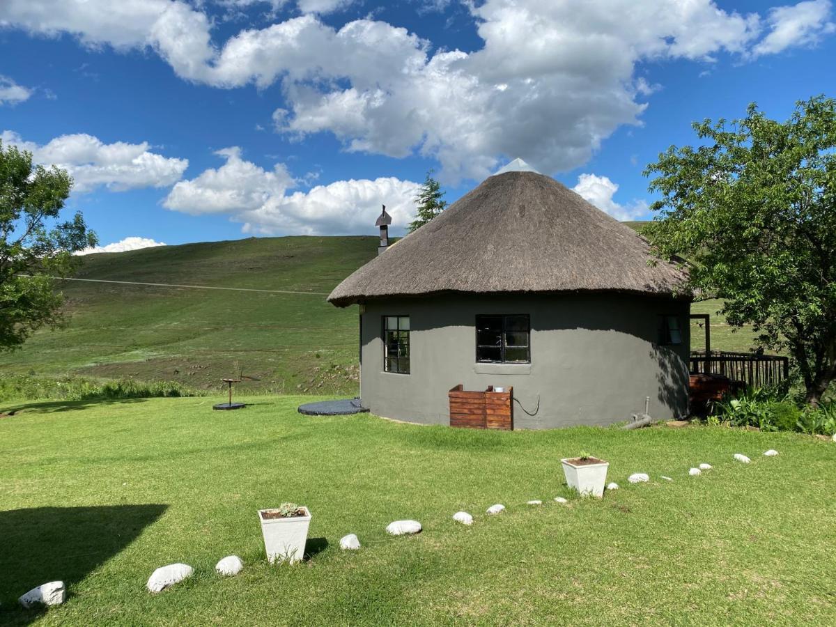 Khotso Lodge & Horse Trails Underberg Buitenkant foto