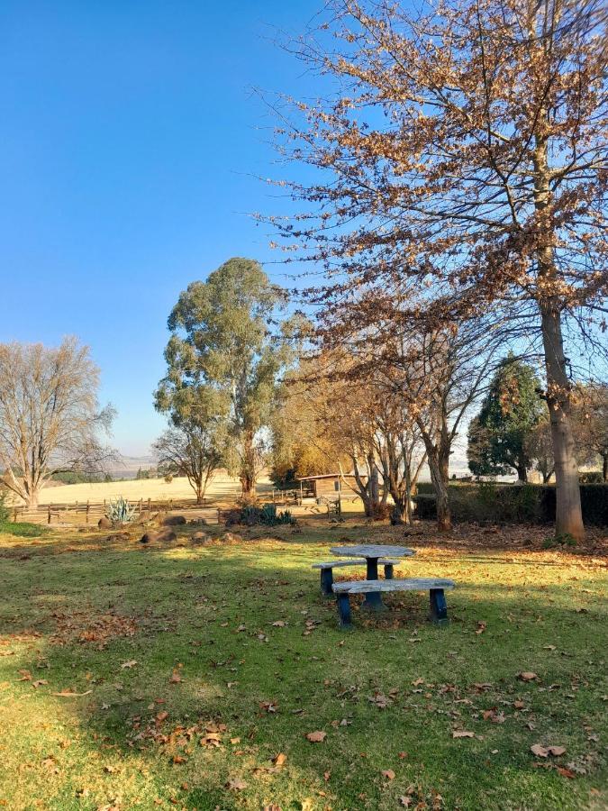 Khotso Lodge & Horse Trails Underberg Buitenkant foto